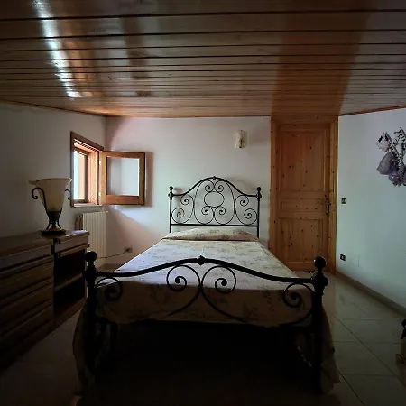 Acanthos Panoramic Terrace Apartment Castelbuono (Sicily)