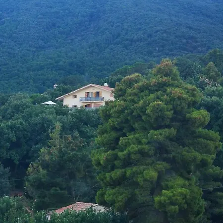 Acanthos Panoramic Terrace * Castelbuono (Sicily)